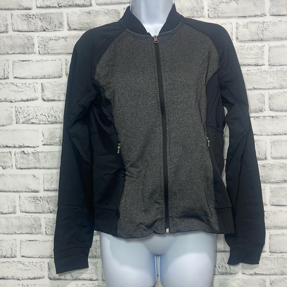Calia by Carrie Underwood Limited Edition Zipper Jacket Medium - Picture 2 of 13